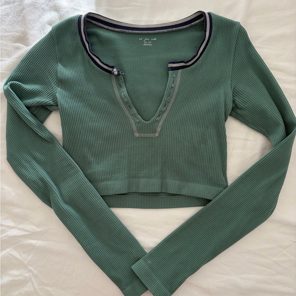 Urban Outfitters Green Ribbed V-Neck Crop Top